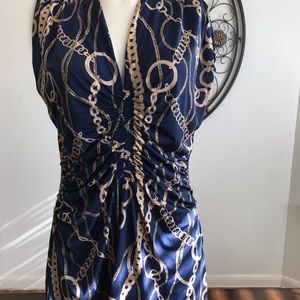 Beautiful vibrant blue Cache top